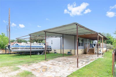 /international/us/604-s-1st-street-san-saba-tx-110108259050/