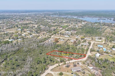 /international/us/9129-ibis-lane-youngstown-fl-110106990440/