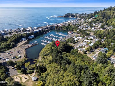 /international/us/200-blk-se-bayview-tl-600-699-700-800-depoe-bay-or-110104220317/