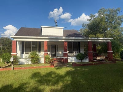 /international/us/3814-hwy-131-clayton-al-110102822334/