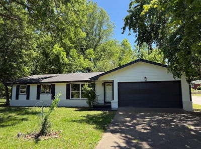 /international/us/928-walnut-lawn-court-springfield-mo-110110366384/