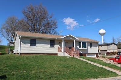 /international/us/922-s-scenic-drive-oakland-ia-110107389553/
