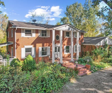 /international/us/48000-eight-mile-w-northville-mi-110103164686/