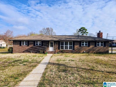 /international/us/920-5th-street-pleasant-grove-al-110106181367/