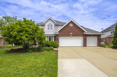 /international/us/1071-yamma-ridge-new-lenox-il-110108304523/
