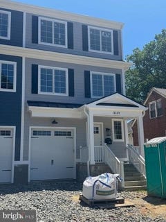 /international/us/2127-n-troy-arlington-va-110099848985/
