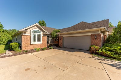 /international/us/2243-old-falls-drive-ann-arbor-mi-110108399840/