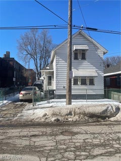 /international/us/3140-w-33rd-street-cleveland-oh-110105886811/