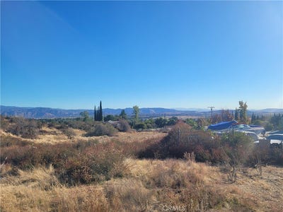 /international/us/0-lofty-lane-cherry-valley-ca-110095583742/