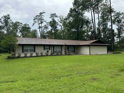 /international/us/110-plantation-dr-silsbee-tx-110100723989/?lang=en