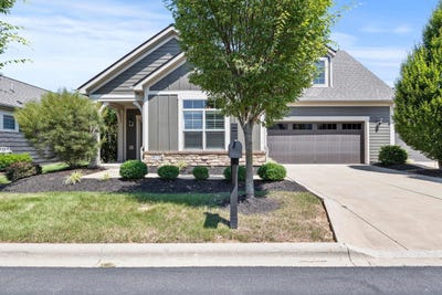 /international/us/10320-spicebrush-drive-plain-city-oh-110101118918/