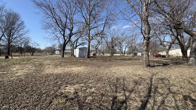 /international/us/907-n-gordy-st-el-dorado-ks-110106233719/