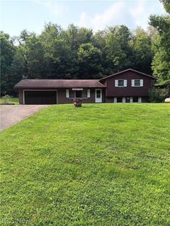 /international/us/12670-long-street-byesville-oh-110119993371/