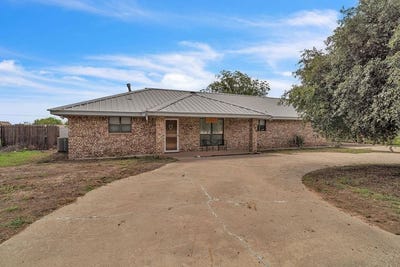 /international/us/105-basswood-circle-coahoma-tx-110100747993/?lang=en