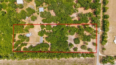 /international/us/19551-se-42nd-place-morriston-fl-110107827209/