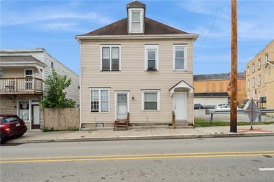 /international/us/209-depot-st-youngwood-pa-110100813932/
