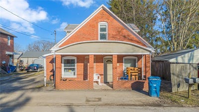 /international/us/8-elm-street-bessemer-pa-110105321237/