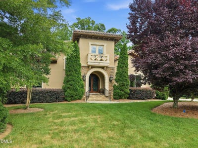 /international/us/108-michelangelo-way-cary-nc-110108553172/?lang=de