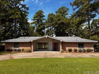 /international/us/304-crestwood-drive-monticello-ar-110089864536/