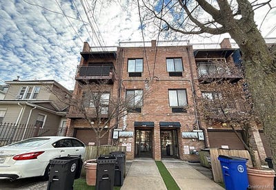 /international/us/175-28-89th-avenue-jamaica-ny-110106731059/