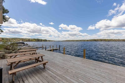 /international/us/109-weirs-boulevard-laconia-nh-110107953884/