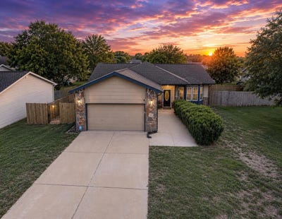 /international/us/2049-s-crestline-ct-wichita-ks-110109068603/