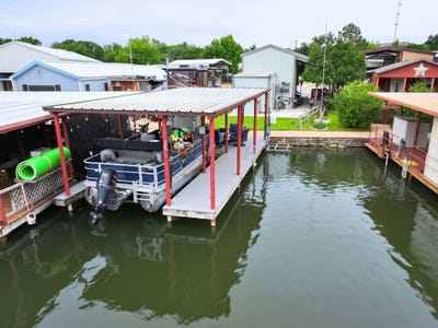 /international/us/419-brazos-harbor-drive-granbury-tx-110107712878/