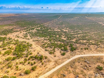 /international/us/green-mountain-ranch-tract-32a274-a2063-robert-lee-tx-110106918091/