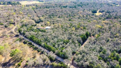 /international/us/6615-county-road-308-caldwell-tx-110106731274/