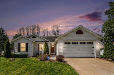 /international/us/55355-suncrest-drive-new-carlisle-in-110107078301/