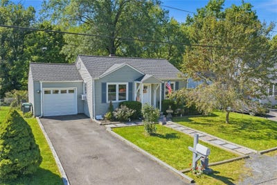 /international/us/26-buena-vista-avenue-wallkill-ny-110110170912/