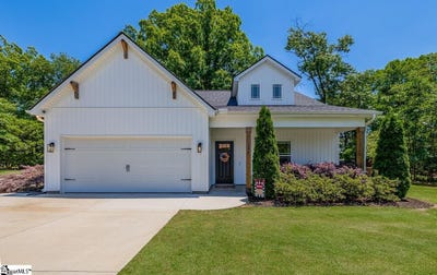 /international/us/136-shadecrest-drive-mauldin-sc-110108570904/
