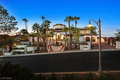 /international/us/8-rue-mediterra-drive-henderson-nv-110107802172/