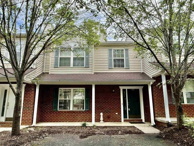 /international/us/575-oak-tree-boulevard-christiansburg-va-110100924129/?lang=en
