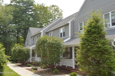 /international/us/880-east-lee-ma-110101402979/