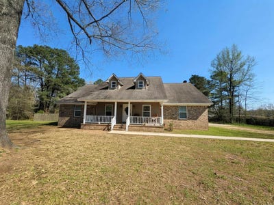 /international/us/563-ouachita-210-camden-ar-110106769008/