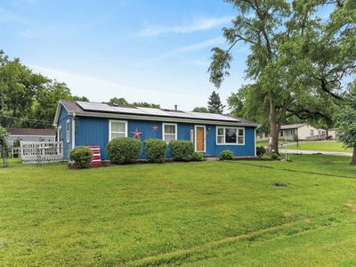 /international/us/183-sunset-drive-carpentersville-il-110108901336/