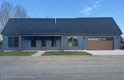 /international/us/478-s-jackson-street-pinedale-wy-110104191420/