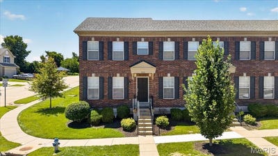 /international/us/200-candice-way-st-charles-mo-110108901473/