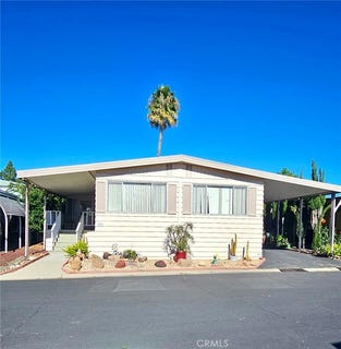 /international/us/24001-muirlands-boulevard-lake-forest-ca-110103053199/