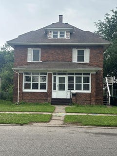 /international/us/1717-3rd-ave-s-fort-dodge-ia-110109193273/