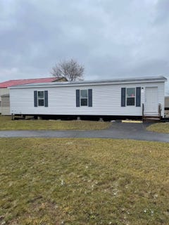 /international/us/1480-fay-rd-loveland-oh-110100986153/