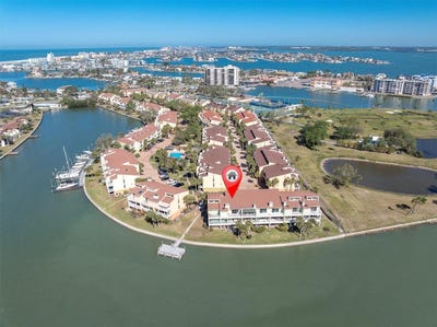 /international/us/553-haven-point-drive-treasure-island-fl-110098211964/