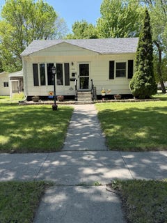 /international/us/1748-s-2nd-street-aberdeen-sd-110108301289/