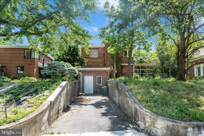 /international/us/227-philadelphia-avenue-waynesboro-pa-110108266253/