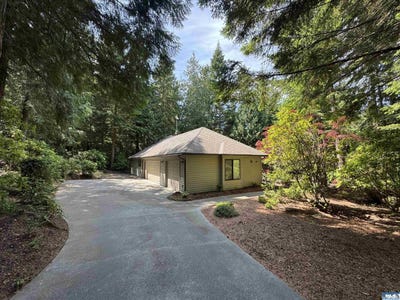 /international/us/201-buck-loop-rd-sequim-wa-110099181107/?lang=en
