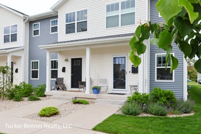 /international/us/239-monroe-avenue-muskegon-mi-110099796421/