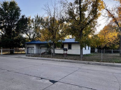 /international/us/620-west-g-street-ogallala-ne-110103544638/