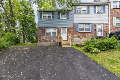 /international/us/98-mount-hope-drive-albany-ny-110103184130/