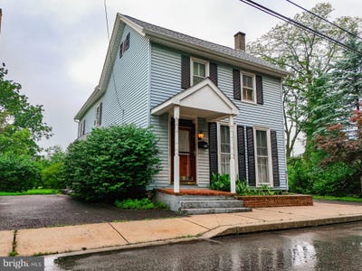 /international/us/7-s-jackson-street-strasburg-pa-110100770818/